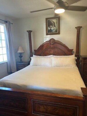 Iron/ironing board, WiFi, bed sheets - The Mahogany Shore.. (Oceano)