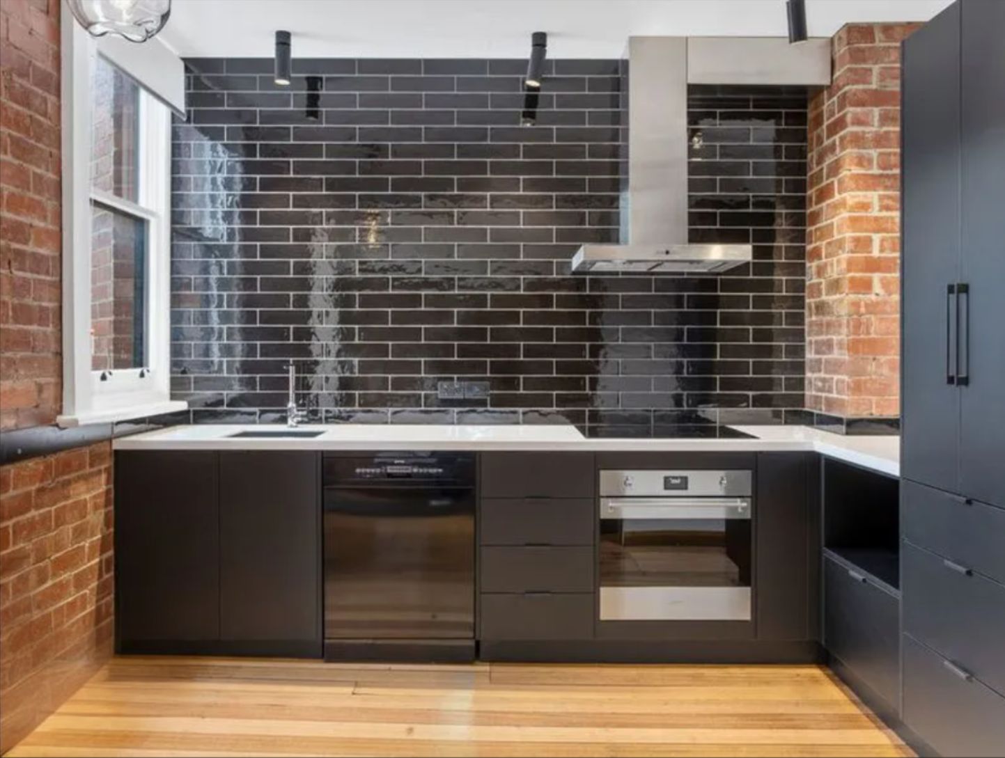 fully stocked kitchen