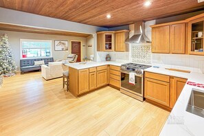 Fridge, microwave, oven, stovetop - Quiet Escape | Renovated + Fireplace + Fenced Yard (Ruidoso)