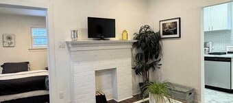 Budget friendly 1BD in Wortley Village