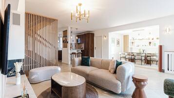 Apartment | Living area