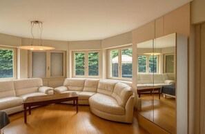 Chambre Triple Confort, vue jardin | Intérieur