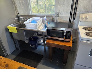 Microwave, oven, stovetop