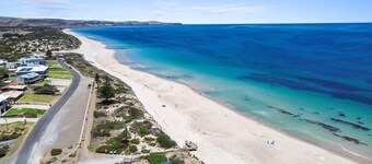 Hideaway House - 15 Lewis Road, Carrickalinga