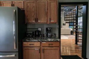 Interior - The Hidden Gem- Superb 7-bedroom Studio with arcade, theater and more! (Springfield)