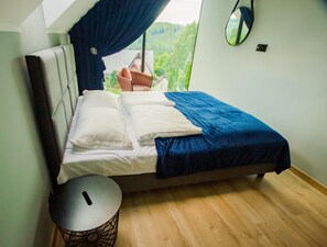 4 bedrooms, individually furnished, bed sheets - A Comfortable House in Kashubia for 6 People (gmina Stężyca)