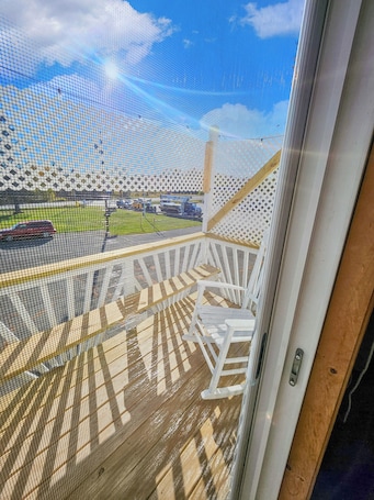 华丽套房, 阳台 | 住宿场地. 卡塔丁谷汽车旅馆