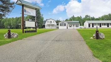 Phòng đơn phong cách cổ điển | Khuôn viên nơi lưu trú