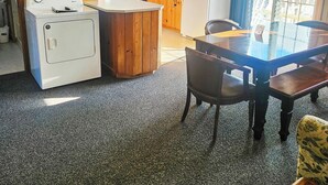 Suite – deluxe, balkong | Innvendig