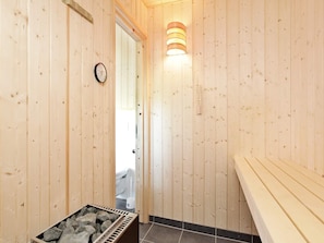 House | Sauna - 5 Star Holiday Home in Grossenbrode (Grossenbrode)