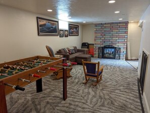 Spielezimmer