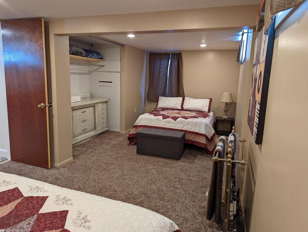 Fer et planche à repasser, Wi-Fi, draps fournis