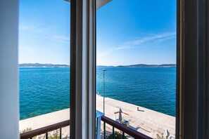 الإطلالة من المنشأة