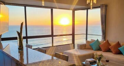 "Oceanfront 3BR, Home Office, Pool, Gym, Sauna, BBQ, Play area and Free Parking"