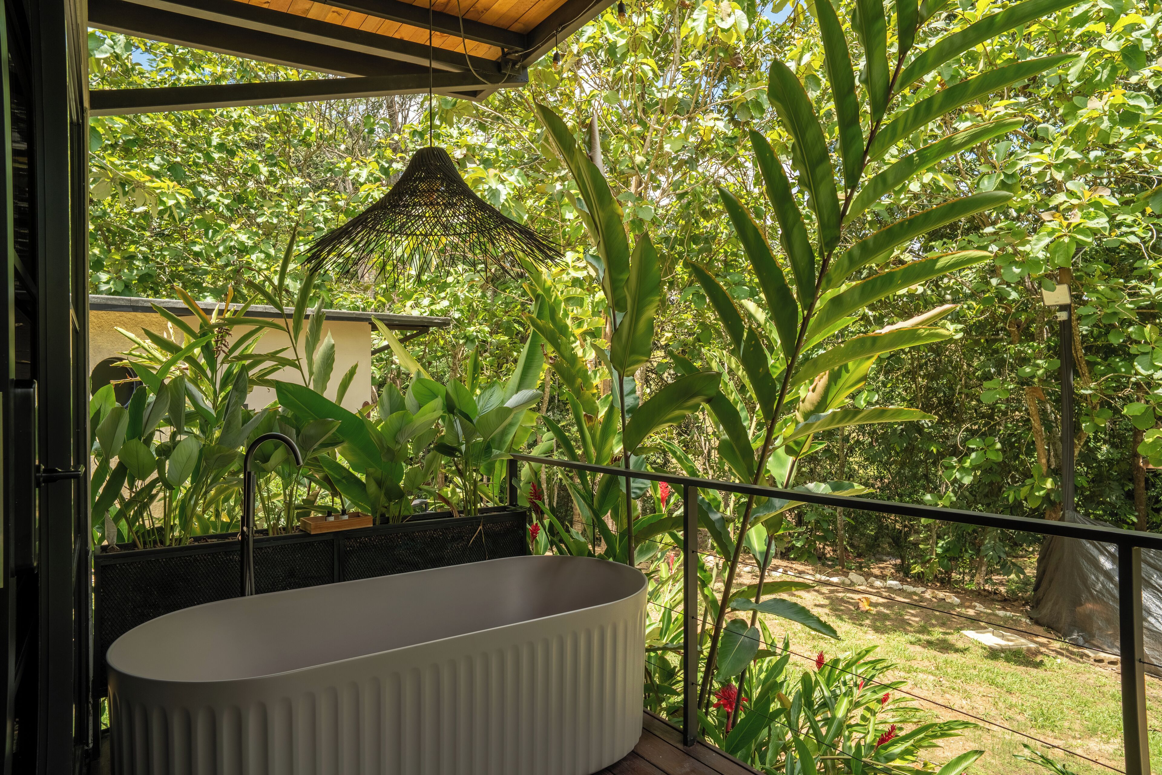 Cabane Deluxe, vue jardin | Salle de bain