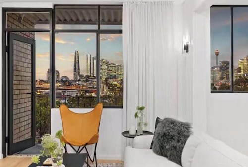 Bright 2-bed Apt With Spectacular Bridge Views