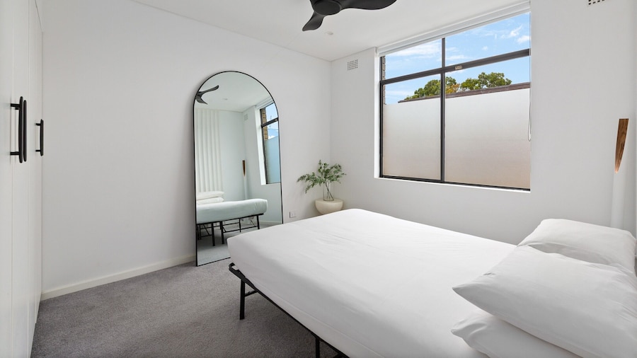 Bright 2-bed Apt With Spectacular Bridge Views