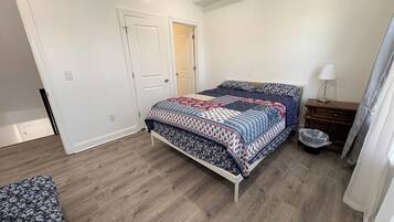 4 bedrooms, WiFi, bed sheets