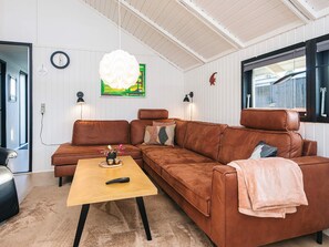 House | Interior - 4 Star Holiday Home in Juelsminde (Juelsminde)