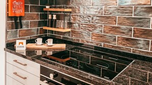 Apartment | Private kitchen - Stay Near Avenida & Rossio (Sintra)