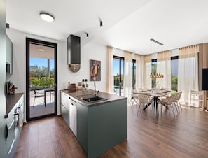 Maison | Cuisine privée | Chaise haute