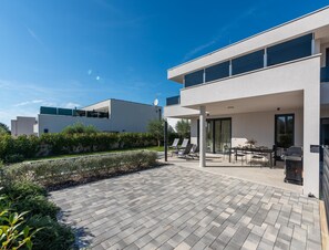 House | Exterior - Modern Villa With Private Pool, Sleeps 8 (Novigrad)