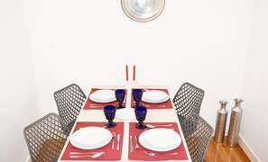Apartment | Dining - Stay by Sao Jorge Castle (Lisbon)