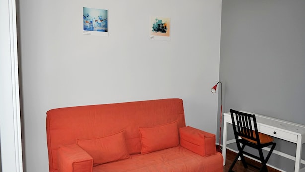 Unclassified image, 1 of 13, button - Apartment Near Roman Temple (Évora)