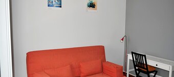 Apartment Near Roman Temple