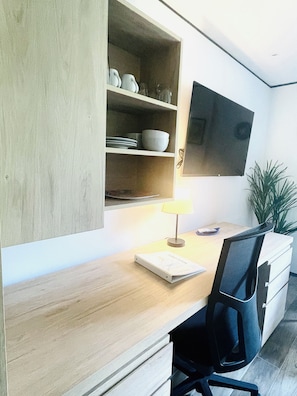 Interior - Blue Topaz: Cozy Studio in the Heart of Maho Sint Maarten (Sint Maarten)