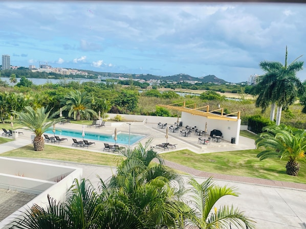 Pool - Blue Topaz: Cozy Studio in the Heart of Maho Sint Maarten (Sint Maarten)