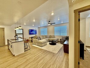 تلفزيون ذكي، كُتُب