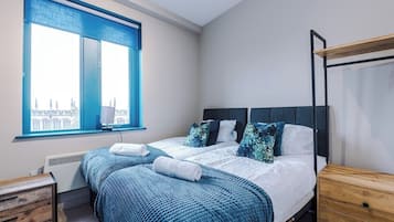 1 bedroom, iron/ironing board, Internet, bed sheets