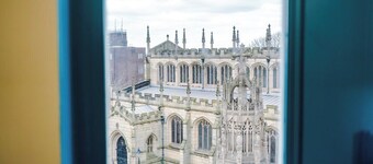 Central Wigan|Free Parking|Business|Leisure