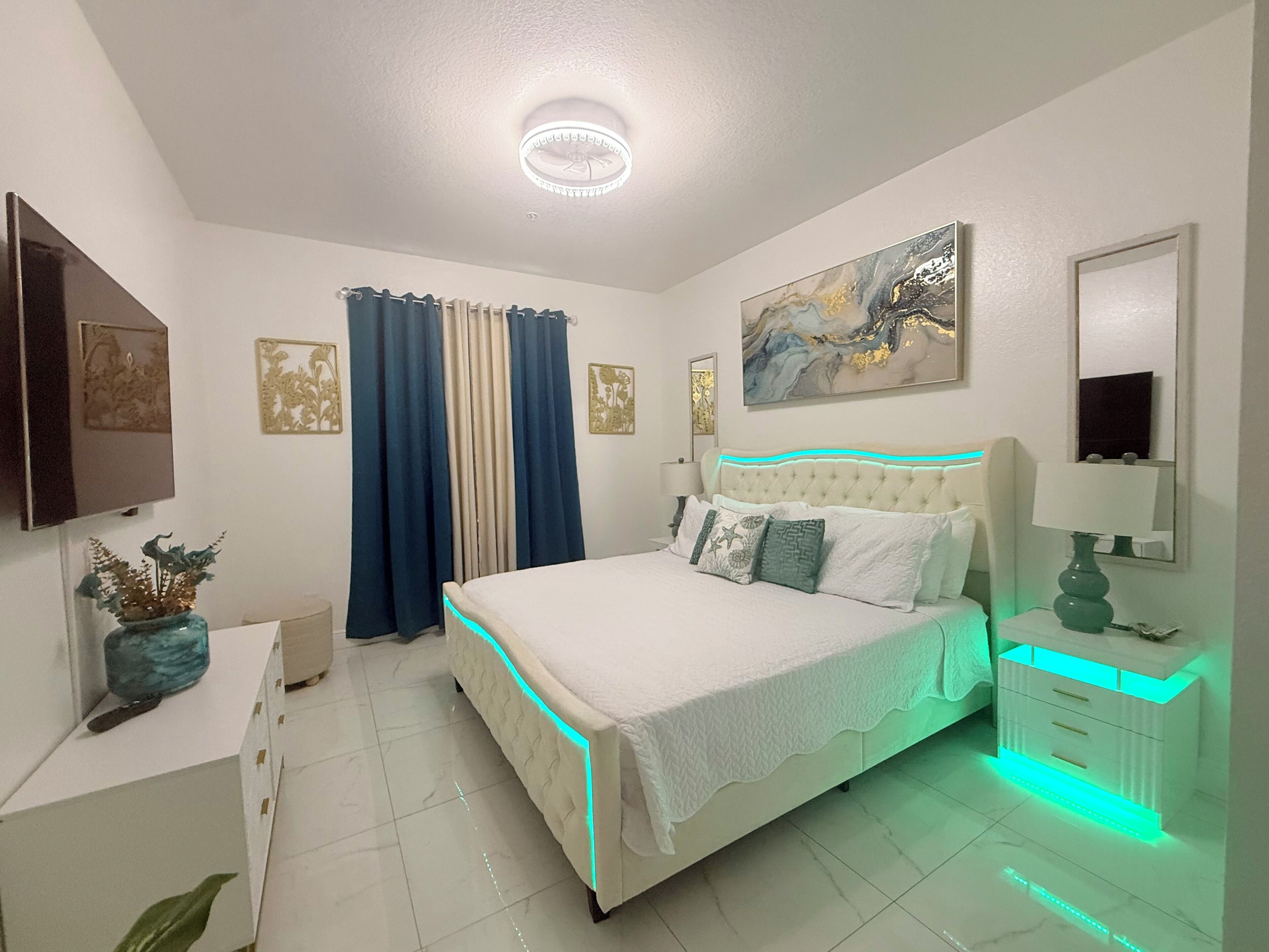 3 bedrooms, iron/ironing board, travel crib, WiFi (free)