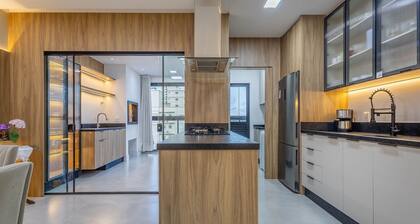 Apt With 3 Suites, Barbecue and sea View Den1301