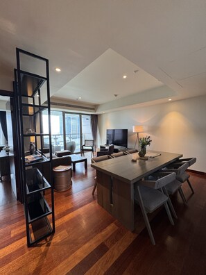 Interior - Luxury 2BR City Condo, Central Colombo- Casino, Jacuzzi, Steam, Sauna, Gym, Mall (Colombo)