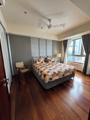 Bügeleisen/Bügelbrett, WLAN, Bettwäsche