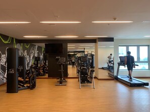 Fitness facility - Luxury 2BR City Condo, Central Colombo- Casino, Jacuzzi, Steam, Sauna, Gym, Mall (Colombo)