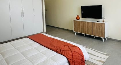 BEDROOM SET