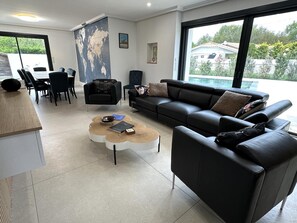 TV - VILLA DETENTE A BISCA (BISCARROSSE)