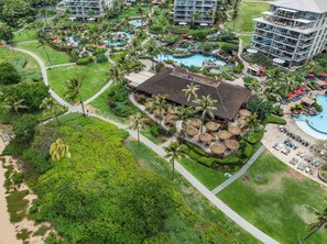 Exterior - Lahaina Shores 515 Oceanfront Studio with Lanai, Sunset & Island Views (Lahaina)