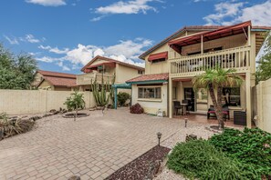 Exterior - Stunning 3 Bedroom home in Ahwatukee (Phoenix)