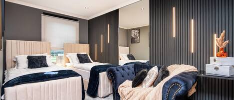 Strykejern/-brett, wi-fi og sengetøy