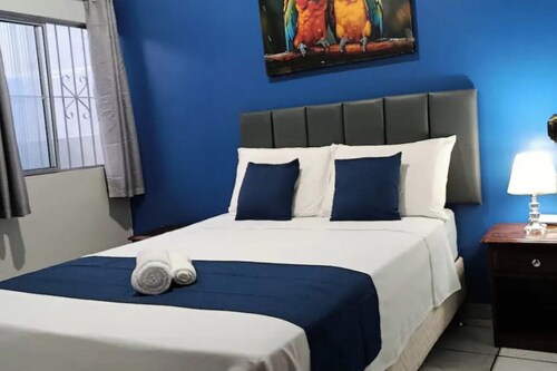 Marajoara Room: Comfort and air conditioning near the airport - Double bed