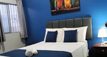 Marajoara Room: Comfort and air conditioning near the airport - Double bed