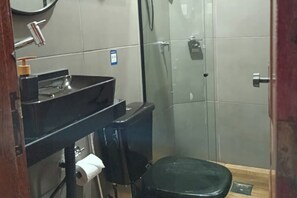 Toallas y papel de baño 