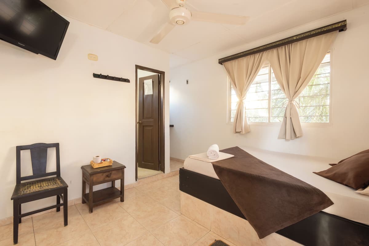 Classic Double Room | Free WiFi, bed sheets