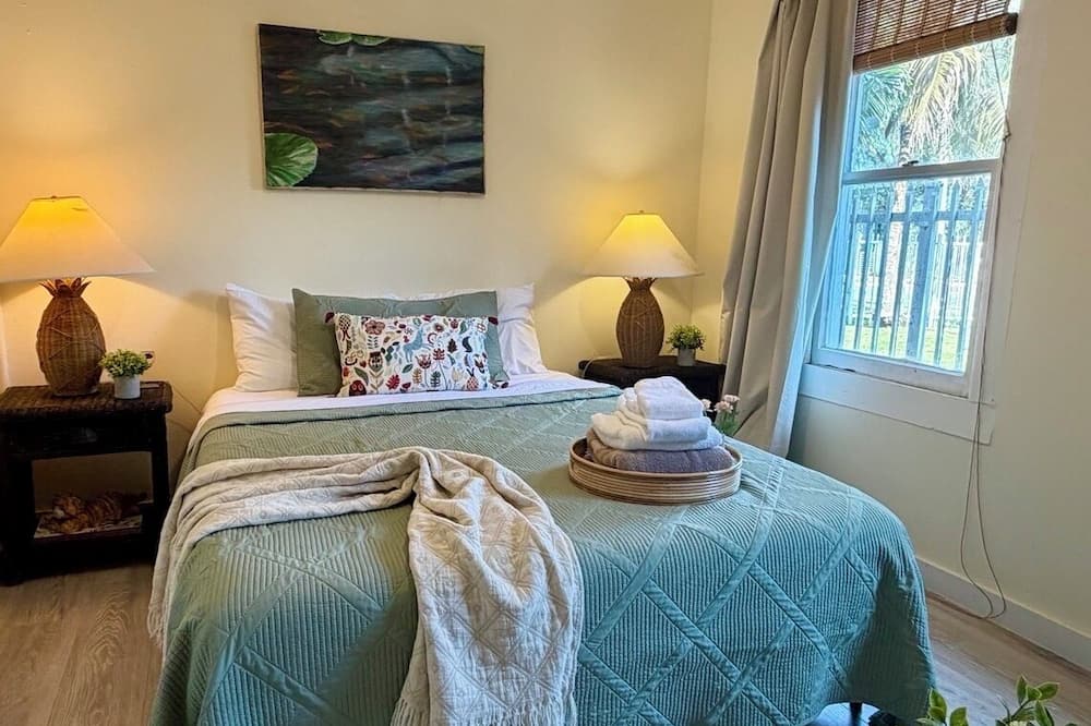 The Coconut Grove Hideaway