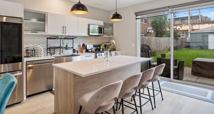 Discover the Heart of Chicago from Our Modern 3 Bed/ 2.5 Bath Home